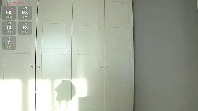 Snapshot of -JuicyMolly- chatting on October 1, 2025, 1:39 pm -JuicyMolly- online show from October 1, 2025, 1:39 pm