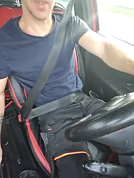 Snapshot of Xcoquinx chatting on November 1, 2025, 7:32 am Xcoquinx online show from November 1, 2025, 7:32 am