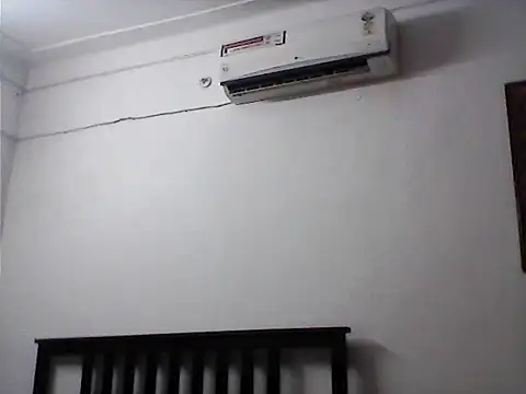 aksxi1 online show from December 19, 2025, 11:12 pm