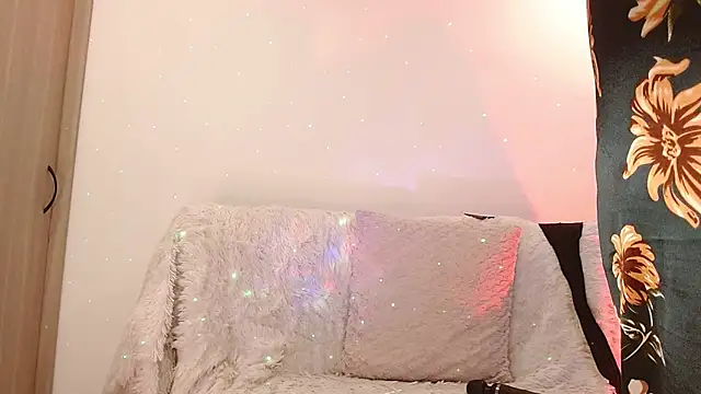 Gin Zc online show from January 18, 2025, 4:37 am