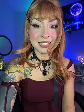 Cinamoonn online show from April 11, 2026, 8:13 pm