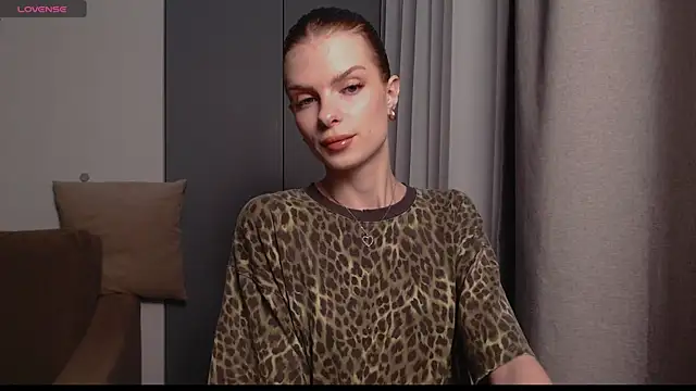 Snapshot of ly_lydia chatting on January 24, 2025, 3:54 am ly lydia online show from January 24, 2025, 3:54 am