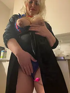 Snapshot of Maria_Texas chatting on January 29, 2025, 2:10 pm Maria Texas online show from January 29, 2025, 2:10 pm