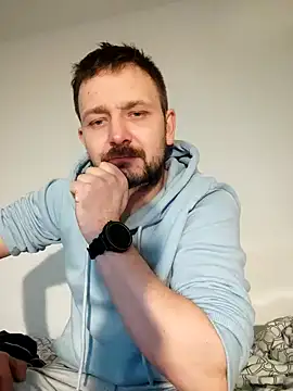 bartek1989209 online show from March 11, 2025, 9:48 pm