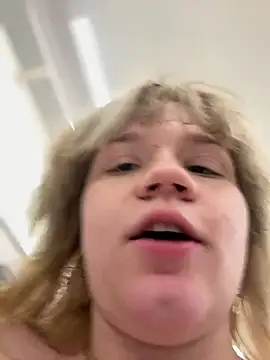 Cutiepiespanks online show from July 11, 2026, 7:49 pm