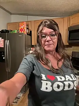 cowgirlc online show from September 24, 2025, 2:26 am