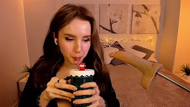 Snapshot of Betty_June chatting on February 5, 2025, 2:08 am Betty June online show from February 5, 2025, 2:08 am