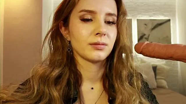 Snapshot of Betty_June chatting on March 7, 2025, 12:04 am Betty June online show from March 7, 2025, 12:04 am