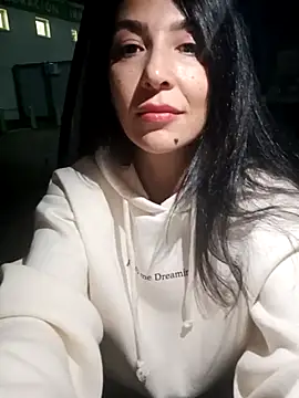 Snapshot of Cataleya80 chatting on October 13, 2025, 9:37 pm Cataleya80 online show from October 13, 2025, 9:37 pm