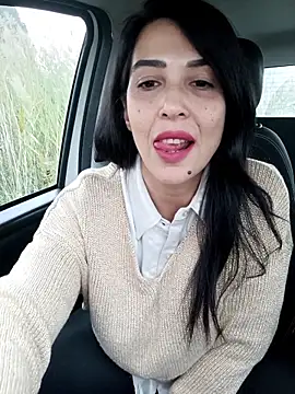 Cataleya80 online show from December 1, 2025, 4:23 pm