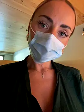 EmaSalis online show from September 30, 2025, 9:58 am