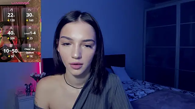 SophieCatty online show from November 29, 2025, 8:39 am