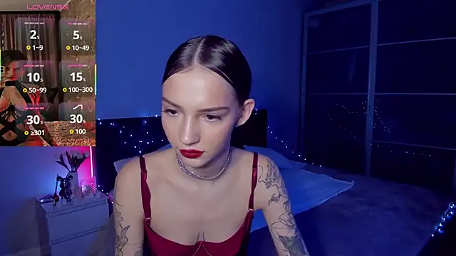 Snapshot of SophieCatty chatting on February 13, 2026, 9:44 pm SophieCatty online show from February 13, 2026, 9:44 pm