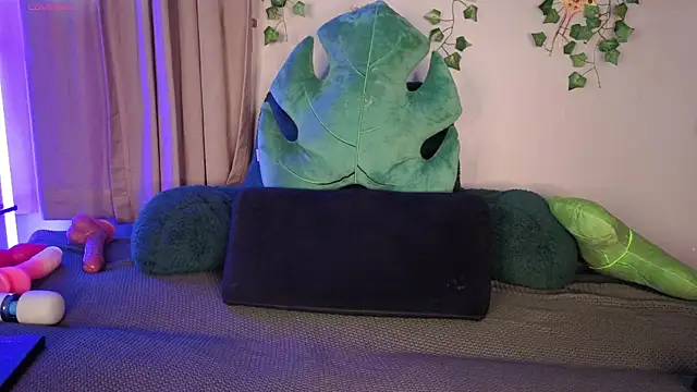 AnnaGingerDD online show from February 28, 2026, 11:50 pm