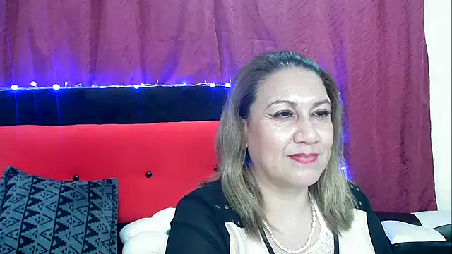 yayita mature online show from January 6, 2025, 4:44 pm