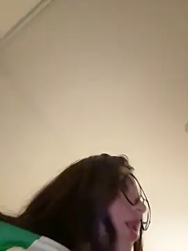 Snapshot of marcimaa chatting on February 27, 2025, 3:04 am marcimaa online show from February 27, 2025, 3:04 am