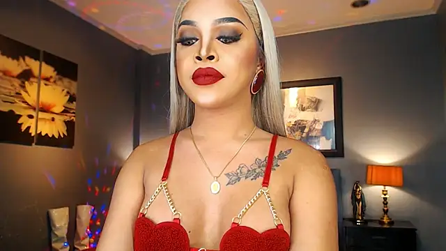 MarryQueen22 online show from November 29, 2025, 1:52 am