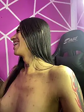 Snapshot of Ortegakim chatting on February 14, 2025, 4:58 am Ortegakim online show from February 14, 2025, 4:58 am