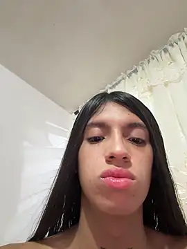 Snapshot of Ortegakim chatting on September 13, 2025, 10:42 pm Ortegakim online show from September 13, 2025, 10:42 pm