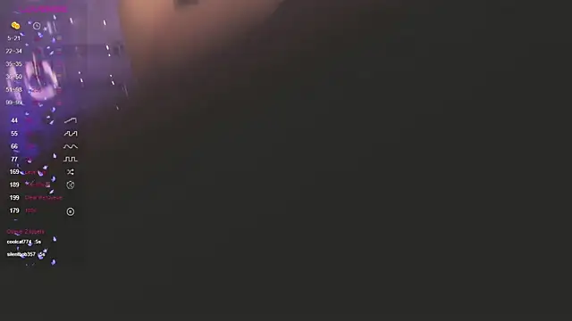 Snapshot of Fire_moth chatting on February 2, 2025, 4:48 am Fire moth online show from February 2, 2025, 4:48 am