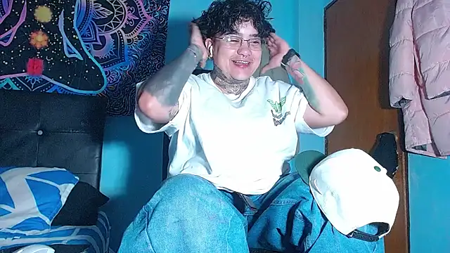 Techno 420  online show from March 4, 2026, 12:27 am