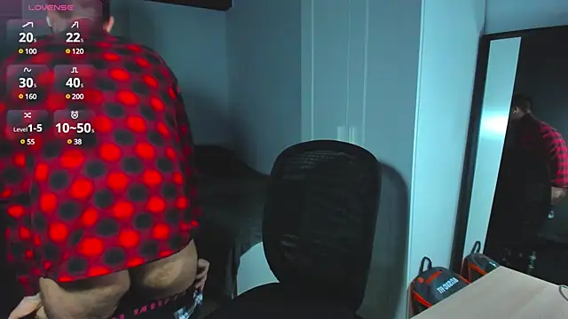 Snapshot of HonestAndrew chatting on January 29, 2025, 6:12 am HonestAndrew online show from January 29, 2025, 6:12 am