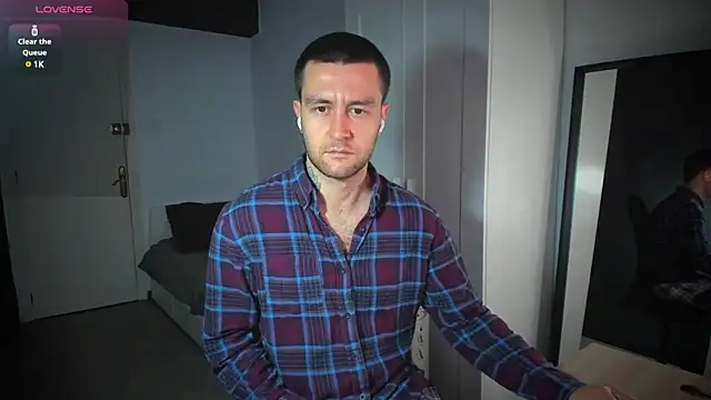 Snapshot of HonestAndrew chatting on February 5, 2025, 8:54 am HonestAndrew online show from February 5, 2025, 8:54 am