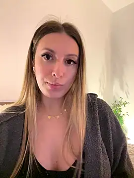 Eva Ryen online show from October 23, 2025, 4:50 pm