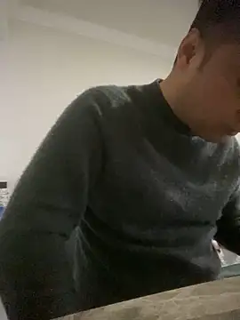 Snapshot of S00 chatting on December 4, 2024, 6:33 am S00 online show from December 4, 2024, 6:33 am