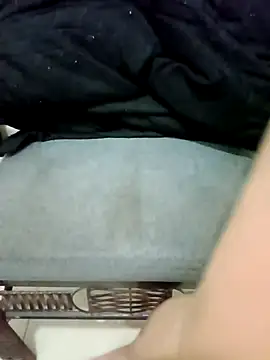 VIC22SECRET online show from March 17, 2025, 1:14 am