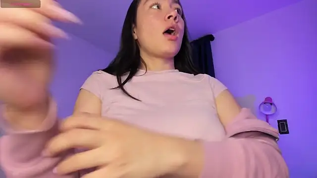 Snapshot of perla7777 chatting on November 7, 2025, 11:05 pm perla7777 online show from November 7, 2025, 11:05 pm