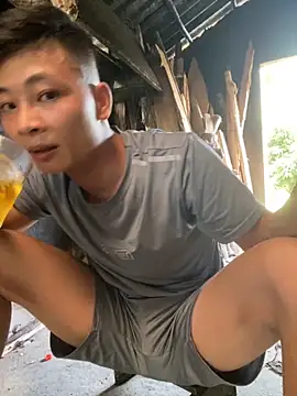 Naughty--asian online show from October 19, 2025, 6:58 am