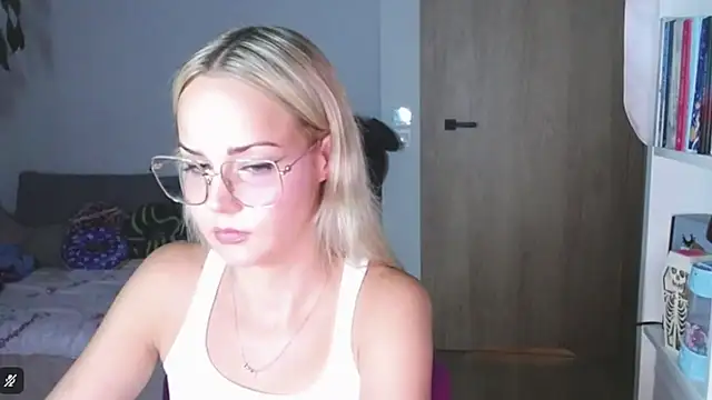 LexiexPlay online show from October 15, 2025, 6:57 am