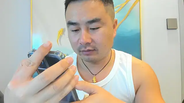 Snapshot of guozuo chatting on October 18, 2025, 1:45 pm guozuo online show from October 18, 2025, 1:45 pm