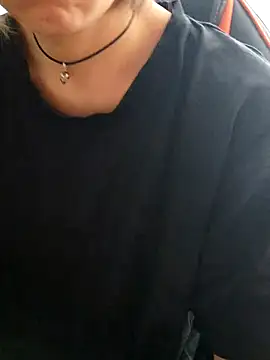 Snapshot of Aashikalaa chatting on March 25, 2026, 11:38 am Aashikalaa online show from March 25, 2026, 11:38 am