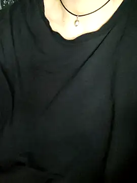 Snapshot of Aashikalaa chatting on April 2, 2026, 5:21 pm Aashikalaa online show from April 2, 2026, 5:21 pm