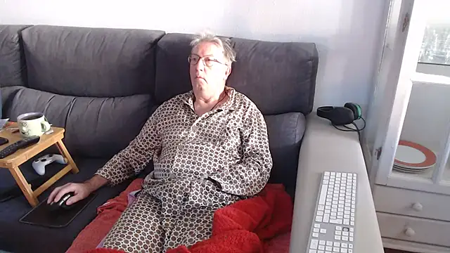 Nudelschwanz online show from February 5, 2025, 8:11 am