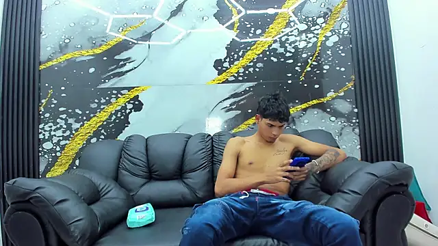 self love46 online show from March 27, 2026, 6:19 am