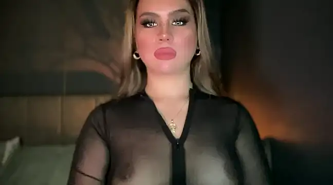 Snapshot of Mistress_supreme chatting on March 10, 2025, 7:29 pm Mistress supreme online show from March 10, 2025, 7:29 pm