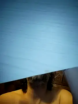 Snapshot of woww791 chatting on January 17, 2025, 11:07 pm woww791 online show from January 17, 2025, 11:07 pm