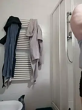 Snapshot of woww791 chatting on March 8, 2025, 12:00 am woww791 online show from March 8, 2025, 12:00 am