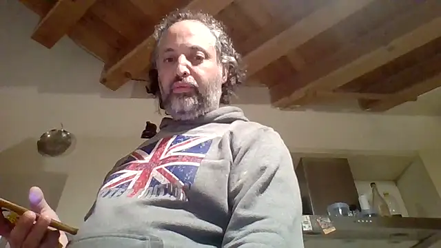 Snapshot of woww791 chatting on October 24, 2025, 7:54 pm woww791 online show from October 24, 2025, 7:54 pm