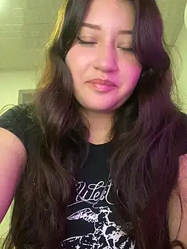 basima Sajjad online show from March 18, 2026, 9:40 pm