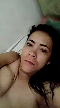 Snapshot of Dounia_nagi chatting on January 5, 2025, 2:19 pm Dounia nagi online show from January 5, 2025, 2:19 pm