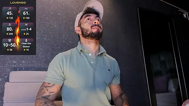 Snapshot of MarkWalker__ chatting on February 1, 2026, 10:03 am MarkWalker online show from February 1, 2026, 10:03 am