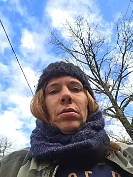 Snapshot of Lina_lou4 chatting on February 28, 2026, 3:02 pm Lina lou4 online show from February 28, 2026, 3:02 pm