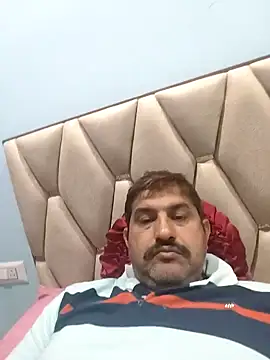 Amandev7 online show from March 27, 2026, 6:18 pm