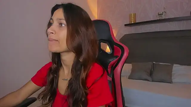 cora 22 online show from December 16, 2025, 12:43 pm