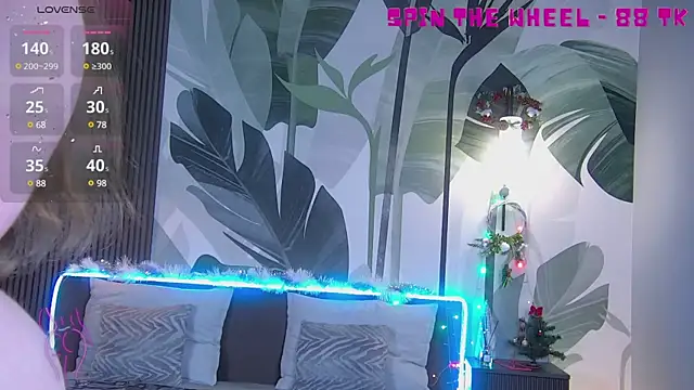 RubyValen online show from January 14, 2025, 1:04 am