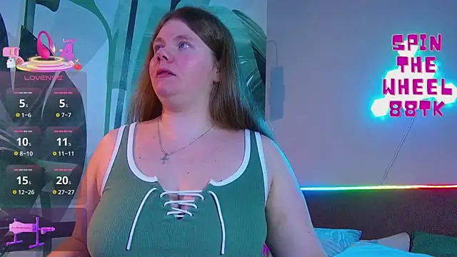 Snapshot of RubyValen chatting on November 12, 2025, 1:17 am RubyValen online show from November 12, 2025, 1:17 am